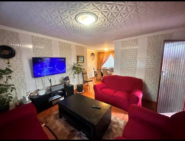 3 BEDROOM PROPERTY TO RENT IN GA-RANKUWA ZONE 1